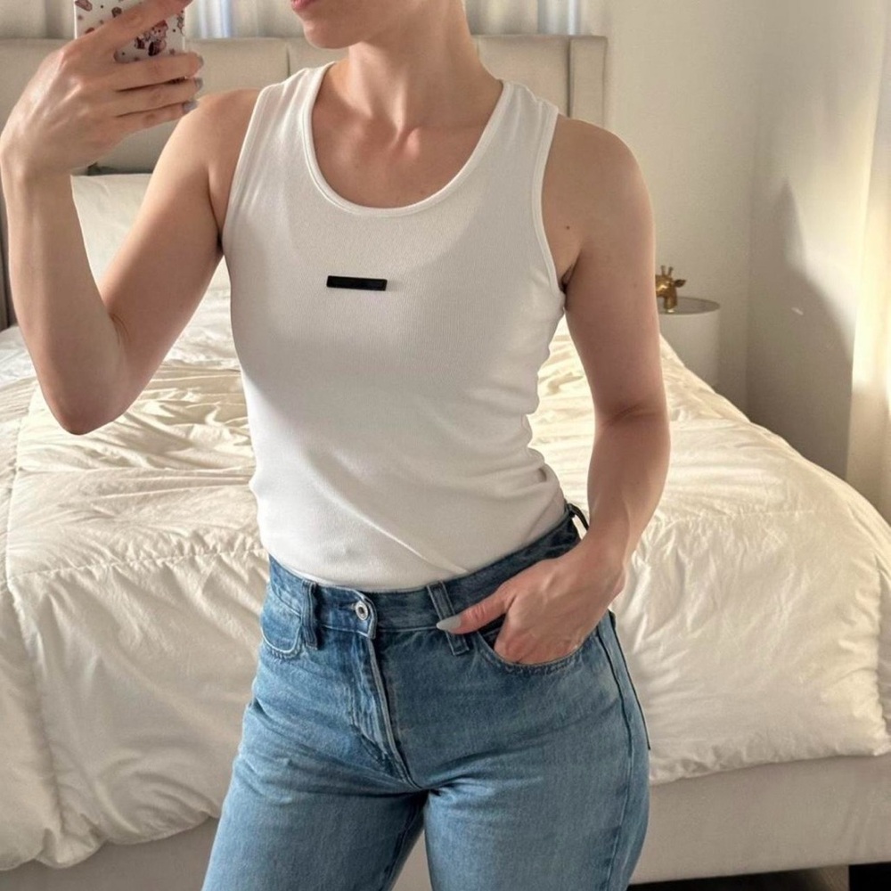 White Ribbed Tank Top Fitted Basic Minimalist Essentials Set, Size M - Picture 4 of 8